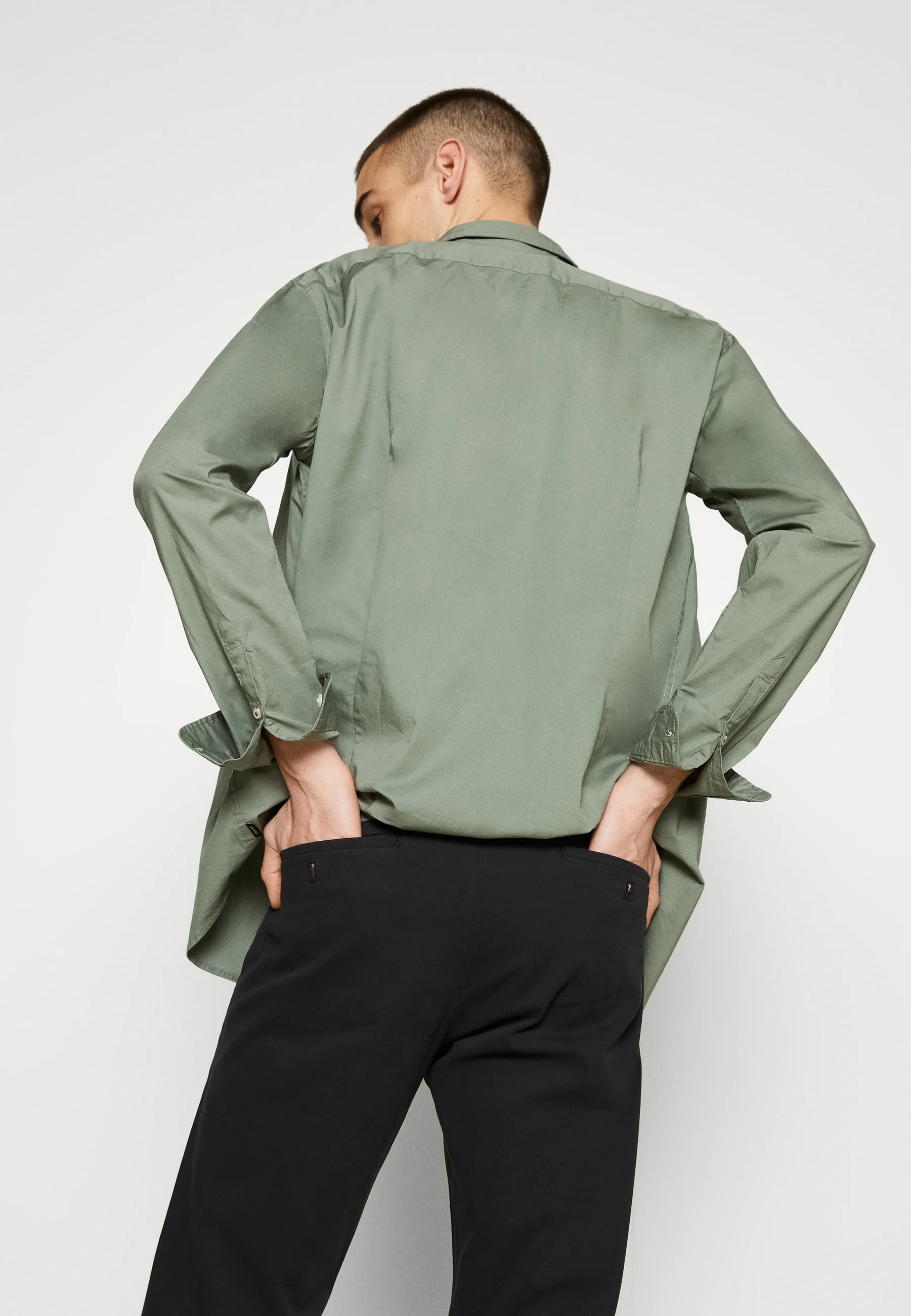 DOCKERS SMART FLEX TAPERED - Chino