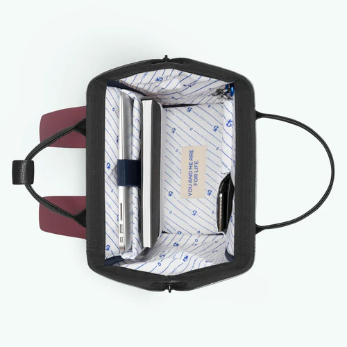 Kassala Adventurer Medium Backpack, burgundy