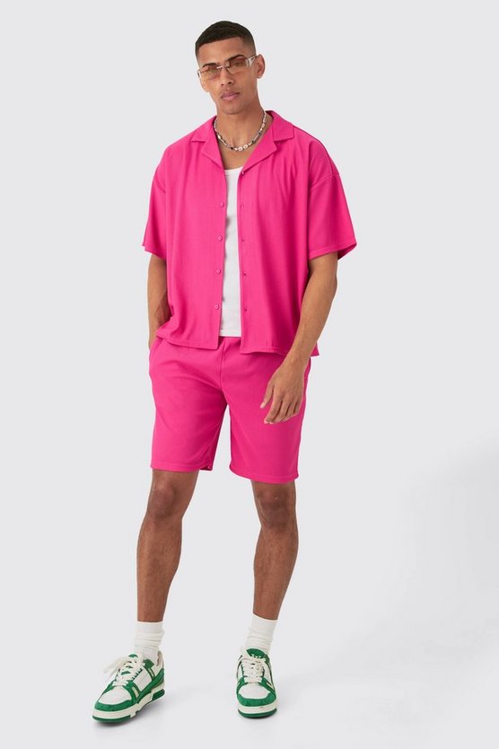 Kurzärmliges kastiges geripptes Hemd & Shorts
