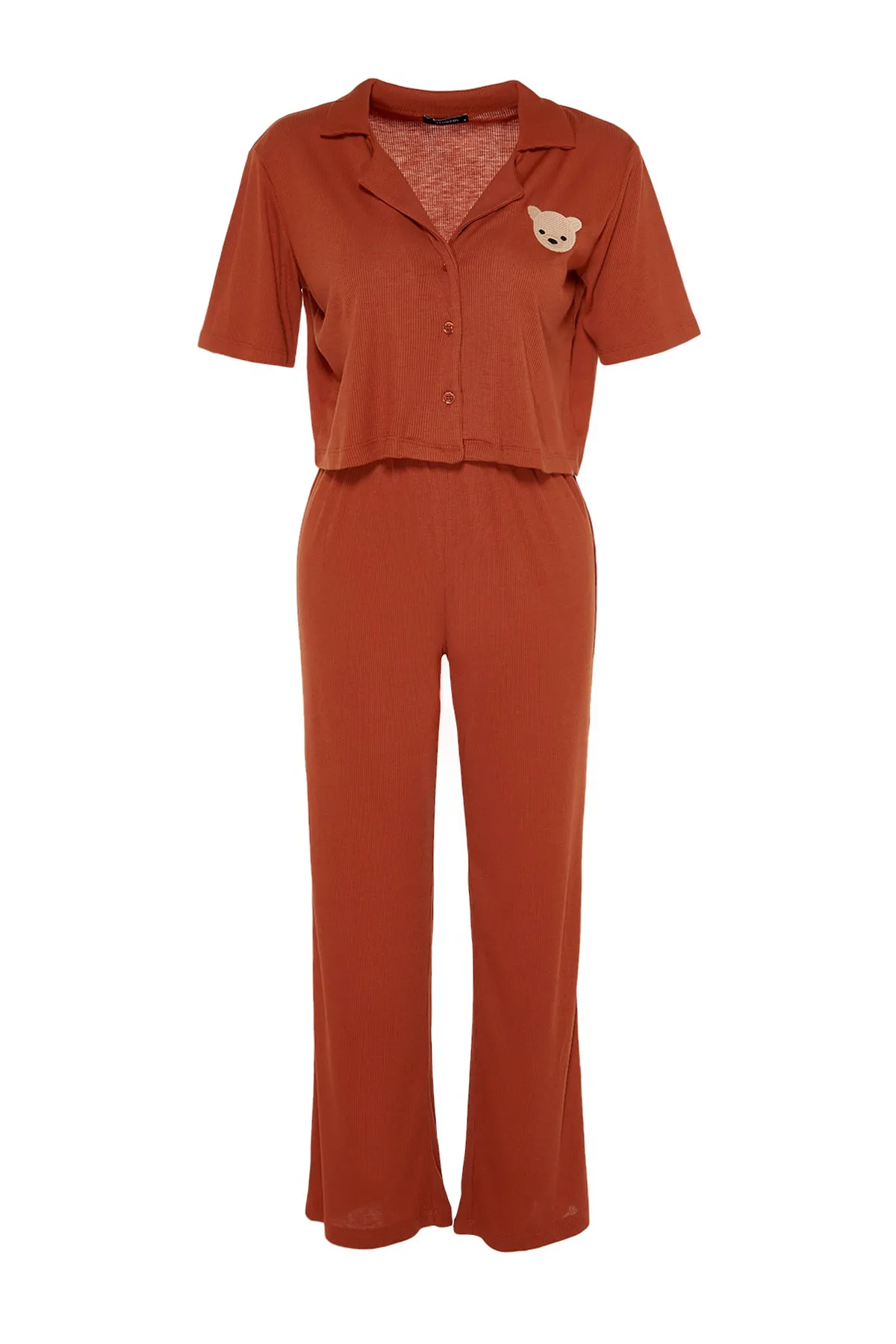 Trendyol Collection  Zimtfarbenes Pyjama-Set aus geripptem Hemd und Hose mit Teddybär-Stickerei THMSS21PT0168