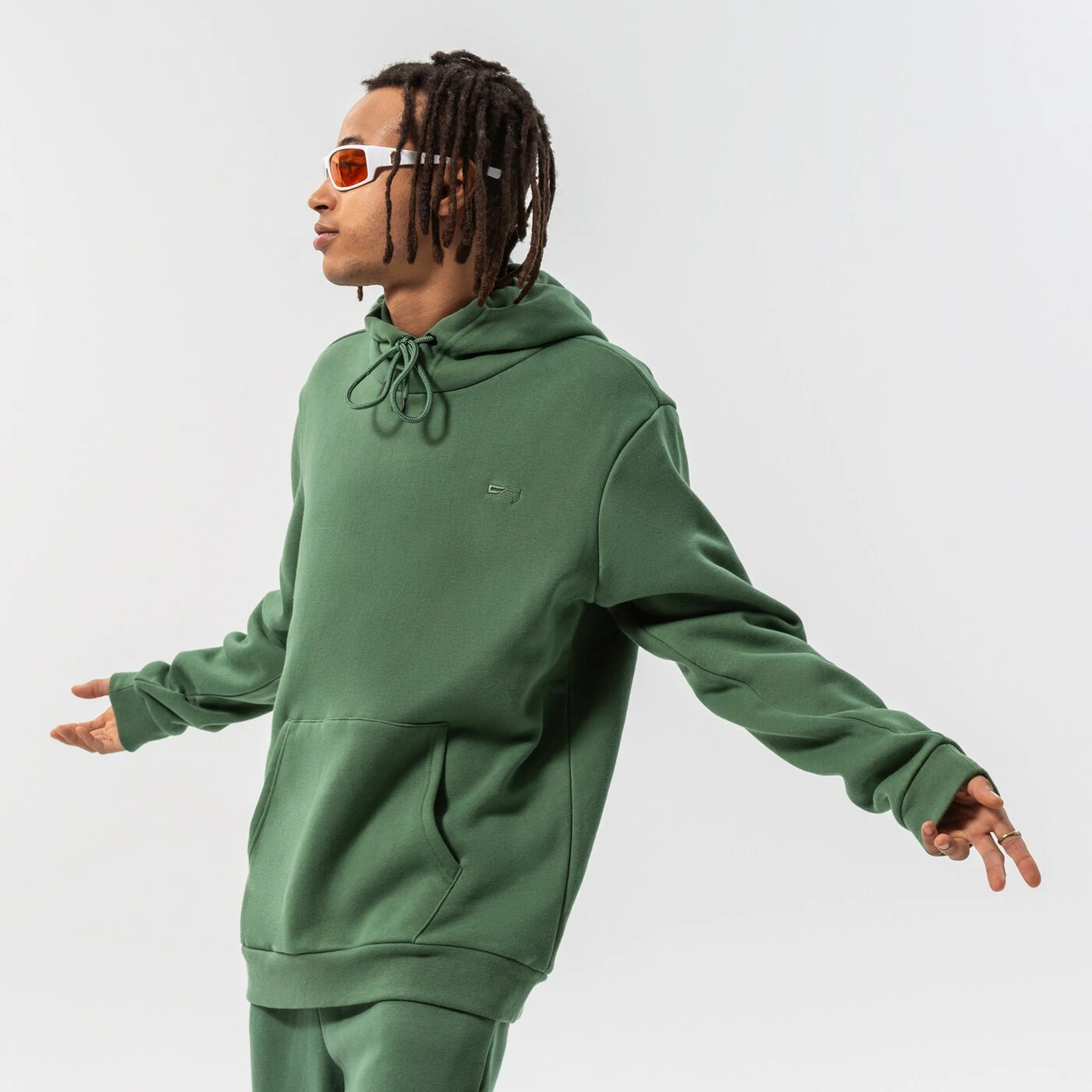CONFRONT HOODIE HOODIE ESSENTIAL Grün
