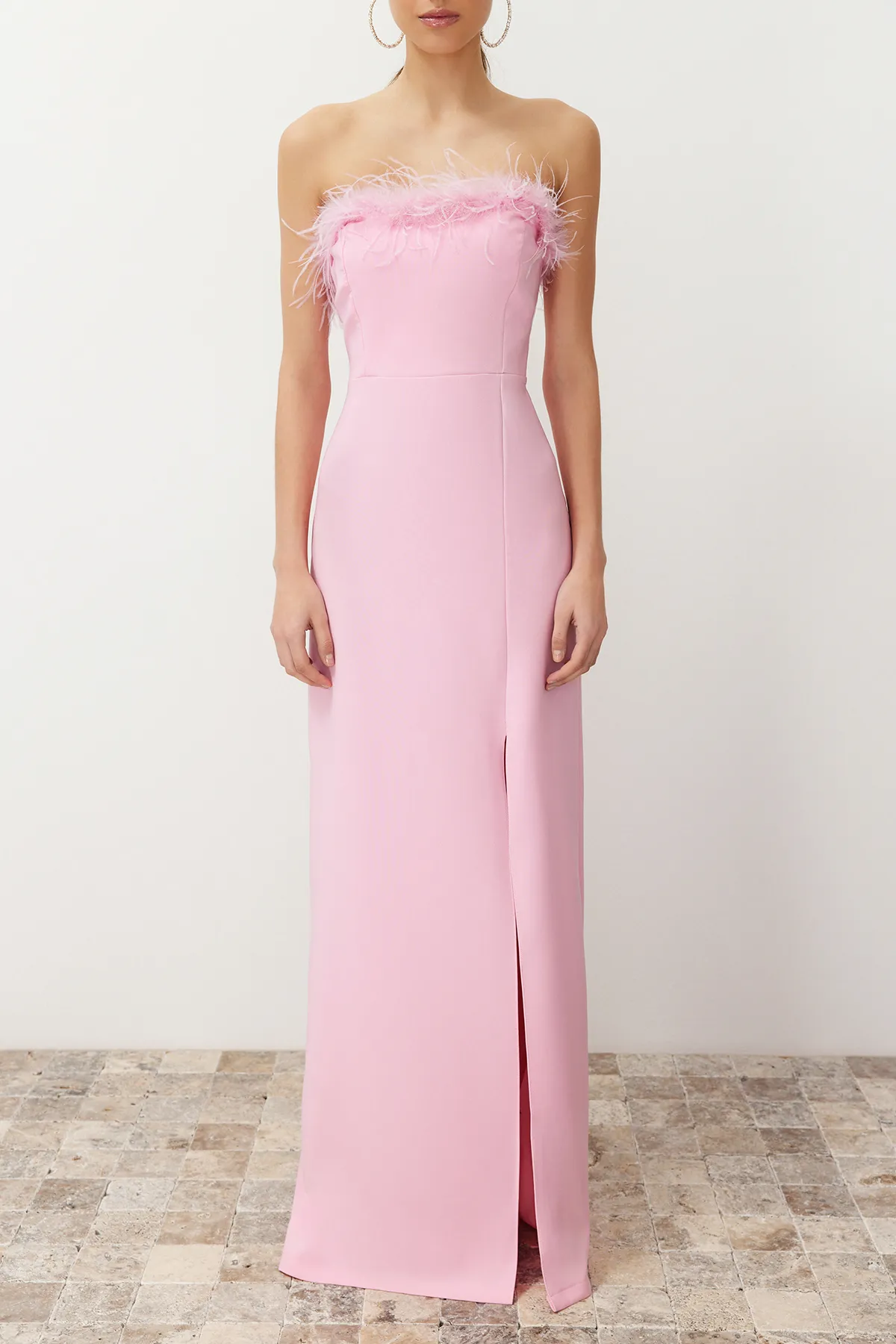 Trendyol Collection  Hellrosa durchbrochen gewebtes Abendkleid - TPRSS22AE0095
