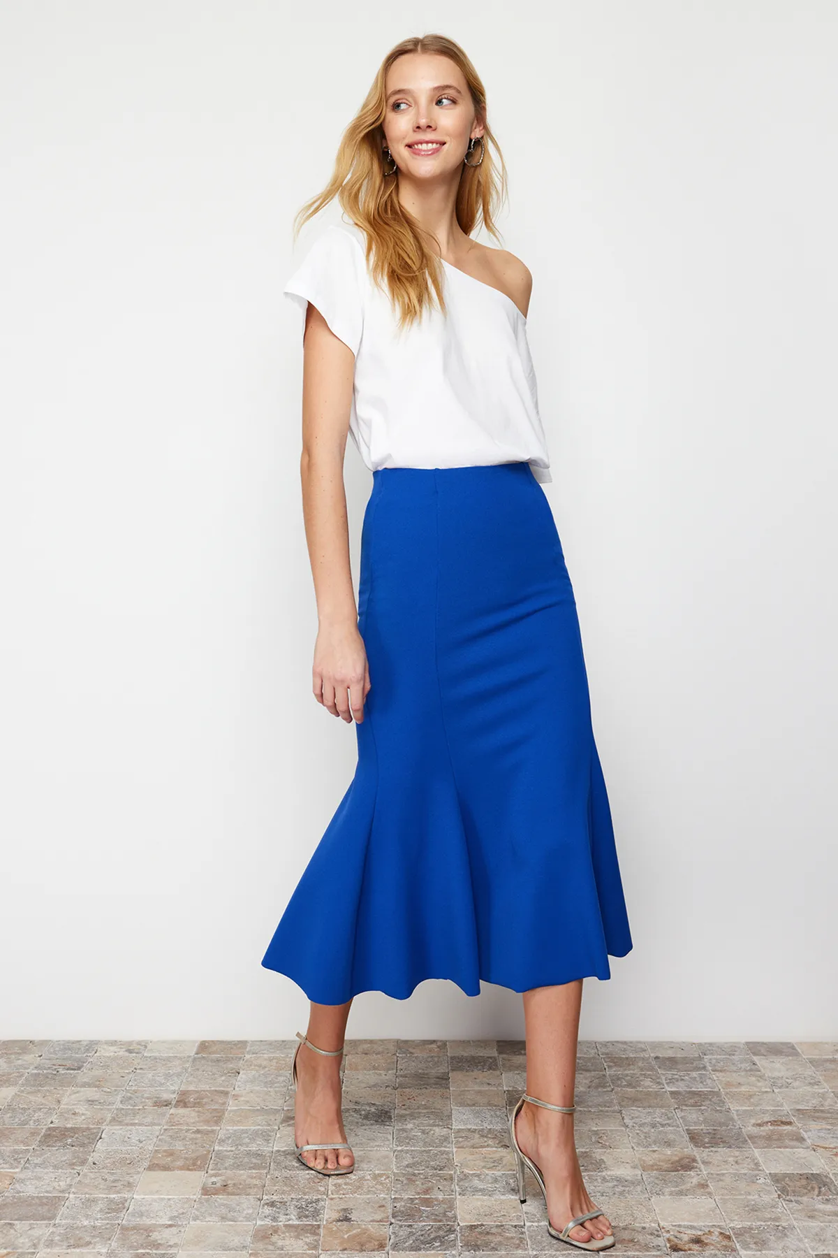 Trendyol Collection  Saks Midi-Plissee-Stretch-Strickrock TWOSS24ET00037