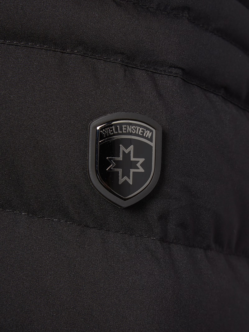 Steppjacke mit Stehkragen Modell 'MOL' in schwarz