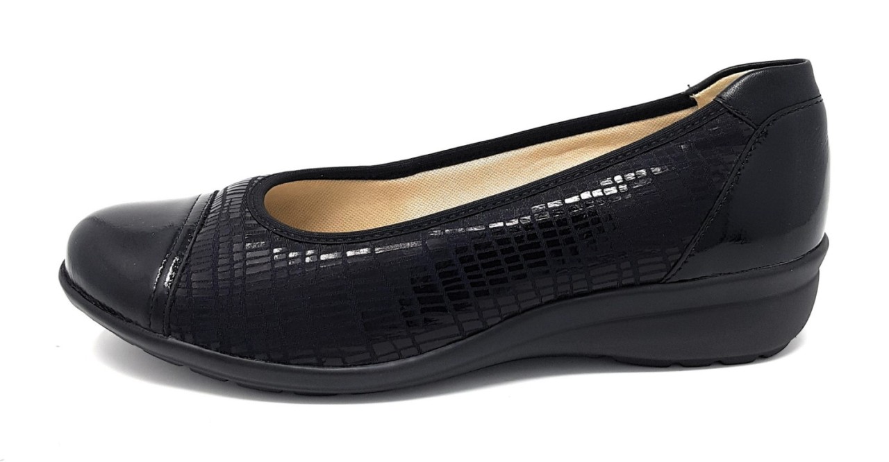 GOLDKRONE Sportliche Slipper schwarz