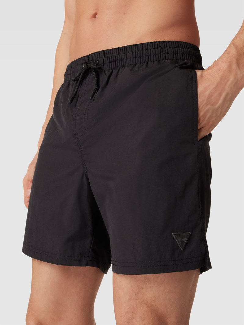 Badehose mit elastischem Bund in schwarz