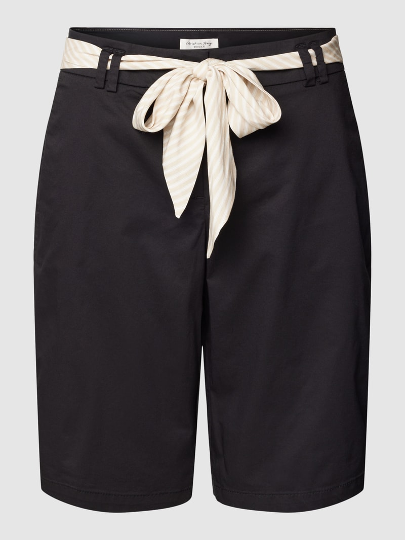 Bermudas mit Stoffgürtel in schwarz