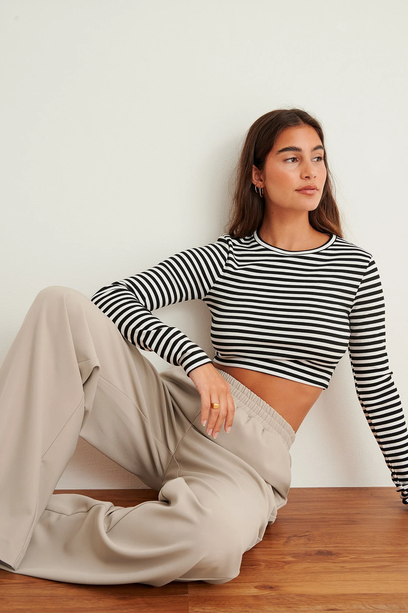 Recyceltes kurzes, gestreiftes Longsleeve-Shirt
