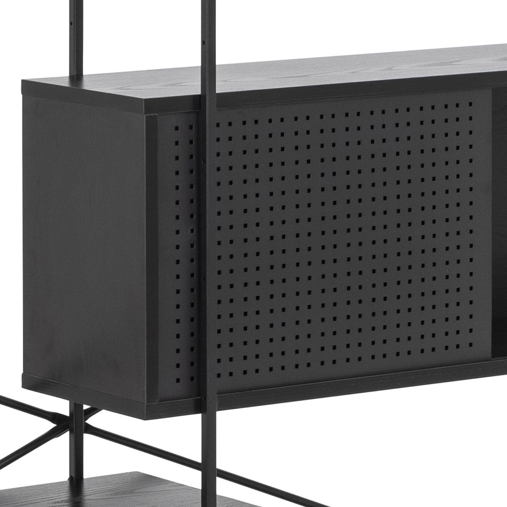 Design-Regal Angus Schwarz