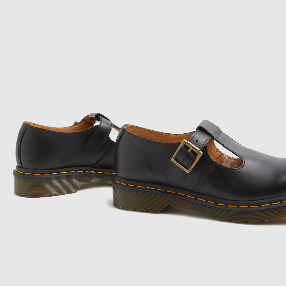 Dr Martens – Polley – Svarta platta skor