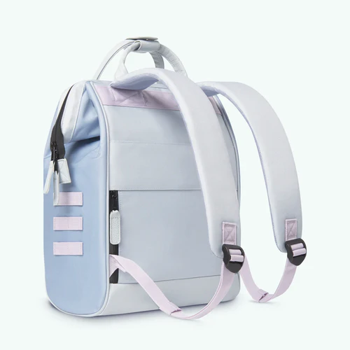 Adventurer Medium Puerto Viejo Backpack, Light Blue