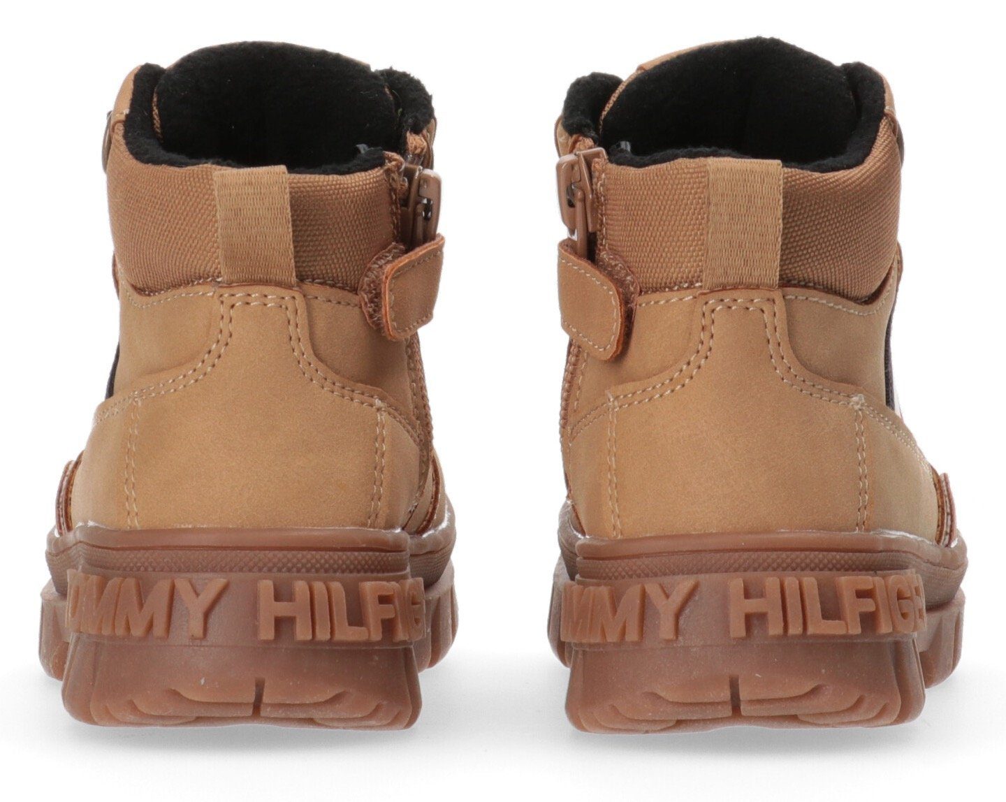 Tommy Hilfiger LACE-UP BOOTIE Schnürboots mit auffälligem Logoschriftzug an der Laufsohle