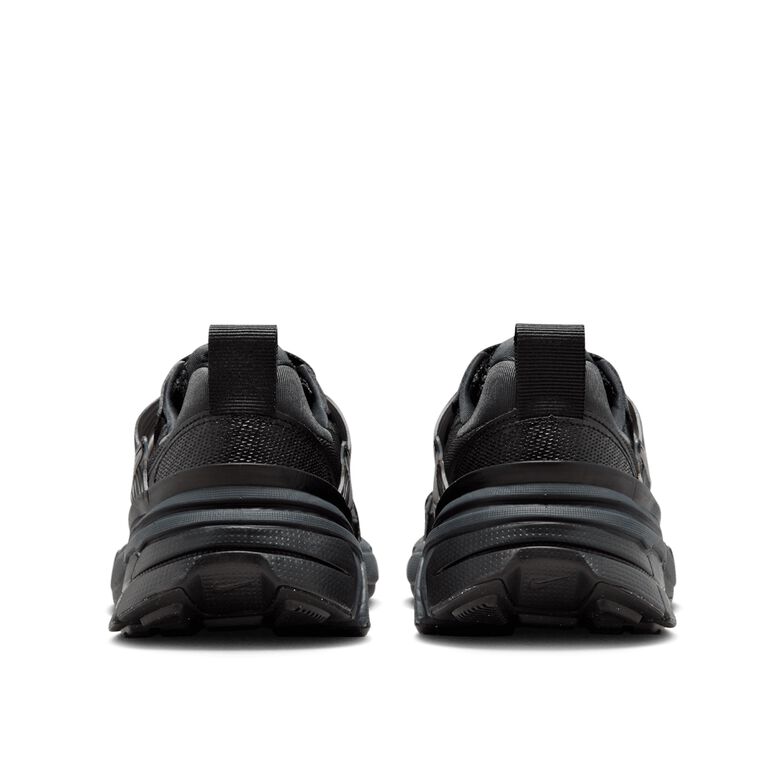 NIKE Wmns V2K Run 