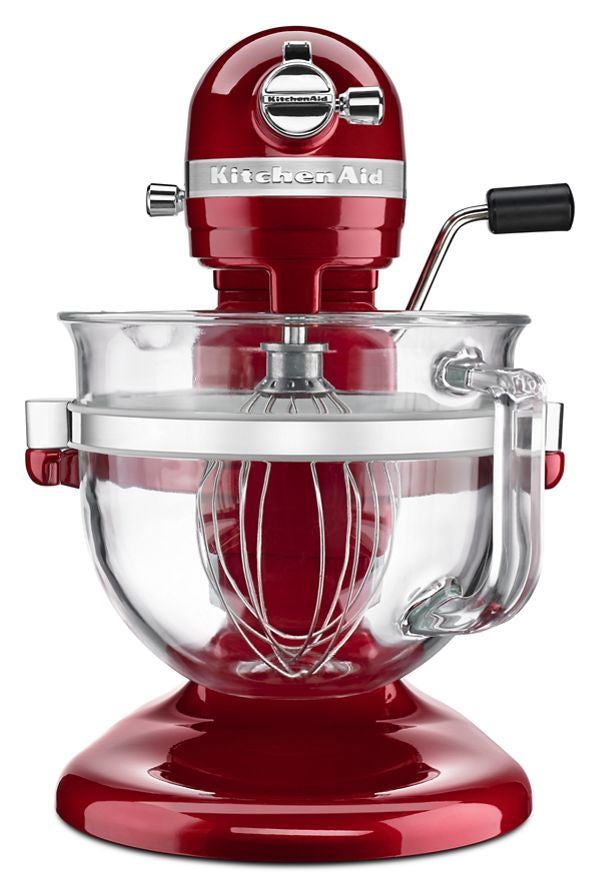 <div ><p >Whether you need 13 dozen cookies for the school bake sale or shredded chicken for Taco Tuesday with friends and family, the KitchenAid&reg; Professional 6500 Design&trade; Series 6 Quart Bowl-Lift Stand Mixer has the capacity for every occ