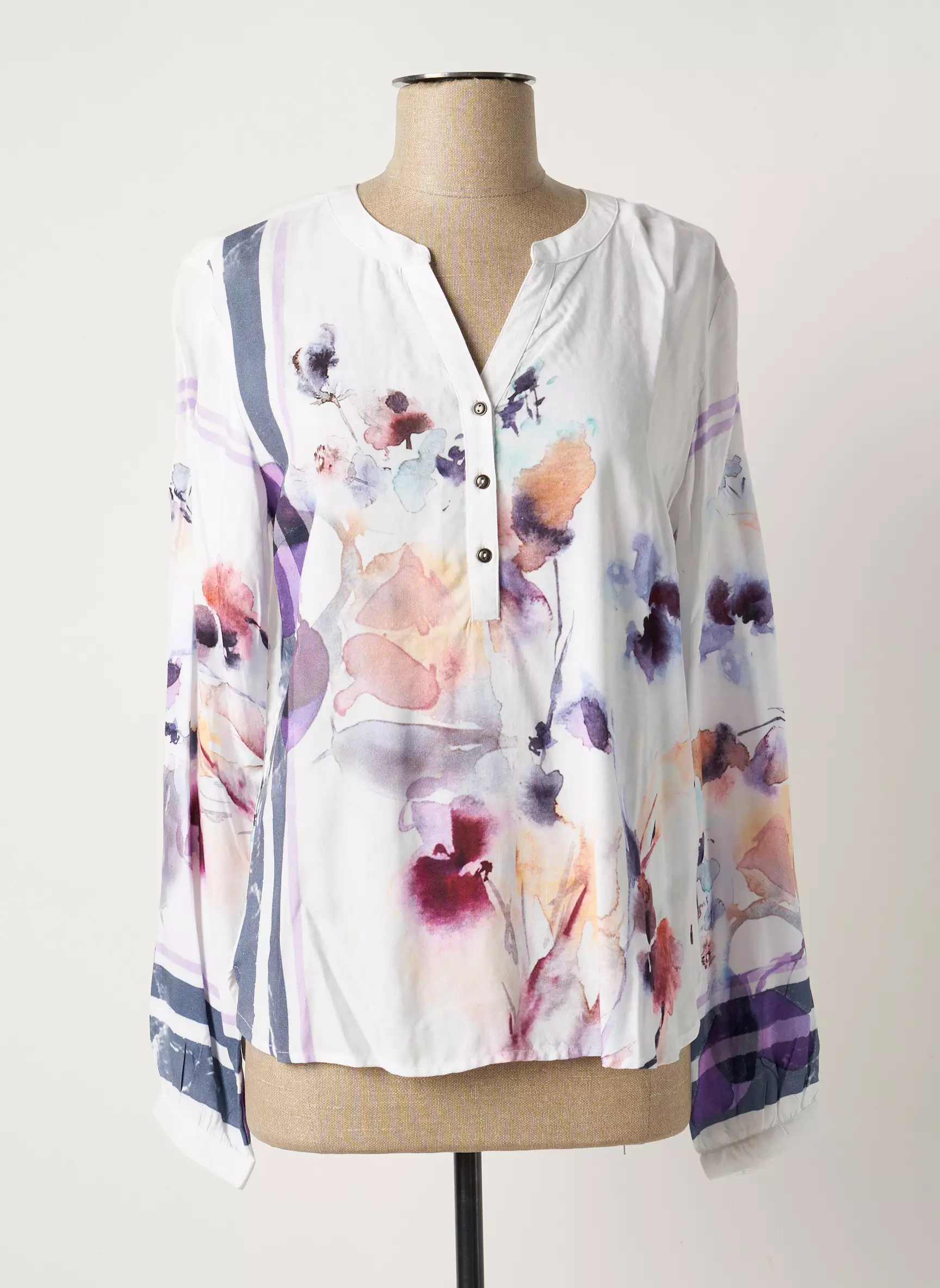 Cream Blouses Femme couleur blanc