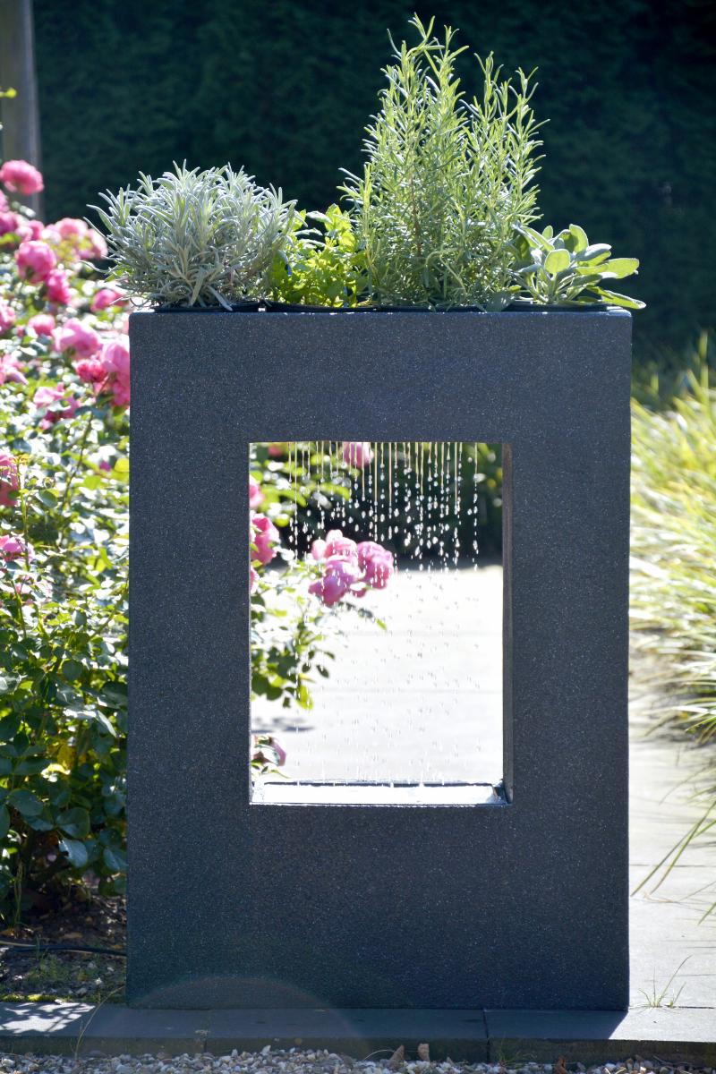 dobar Großer Design-Gartenbrunnen mit LED´s rechteckig
