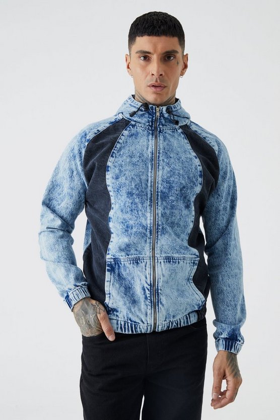 Kastiger Denim-Hoodie mit Acid-Waschung und Reißverschluss