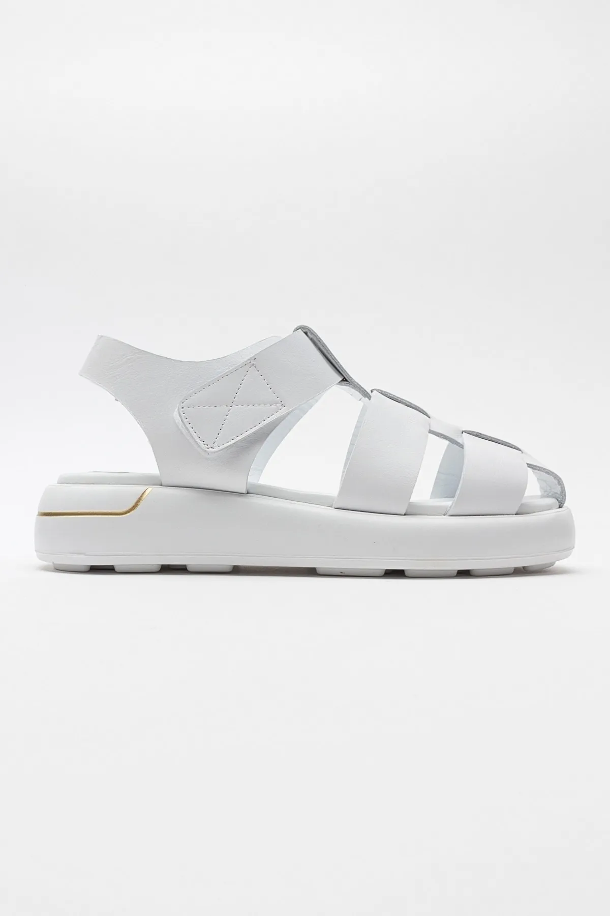 LuviShoes  BELİV Weiße Damen-Sandalen aus echtem Leder