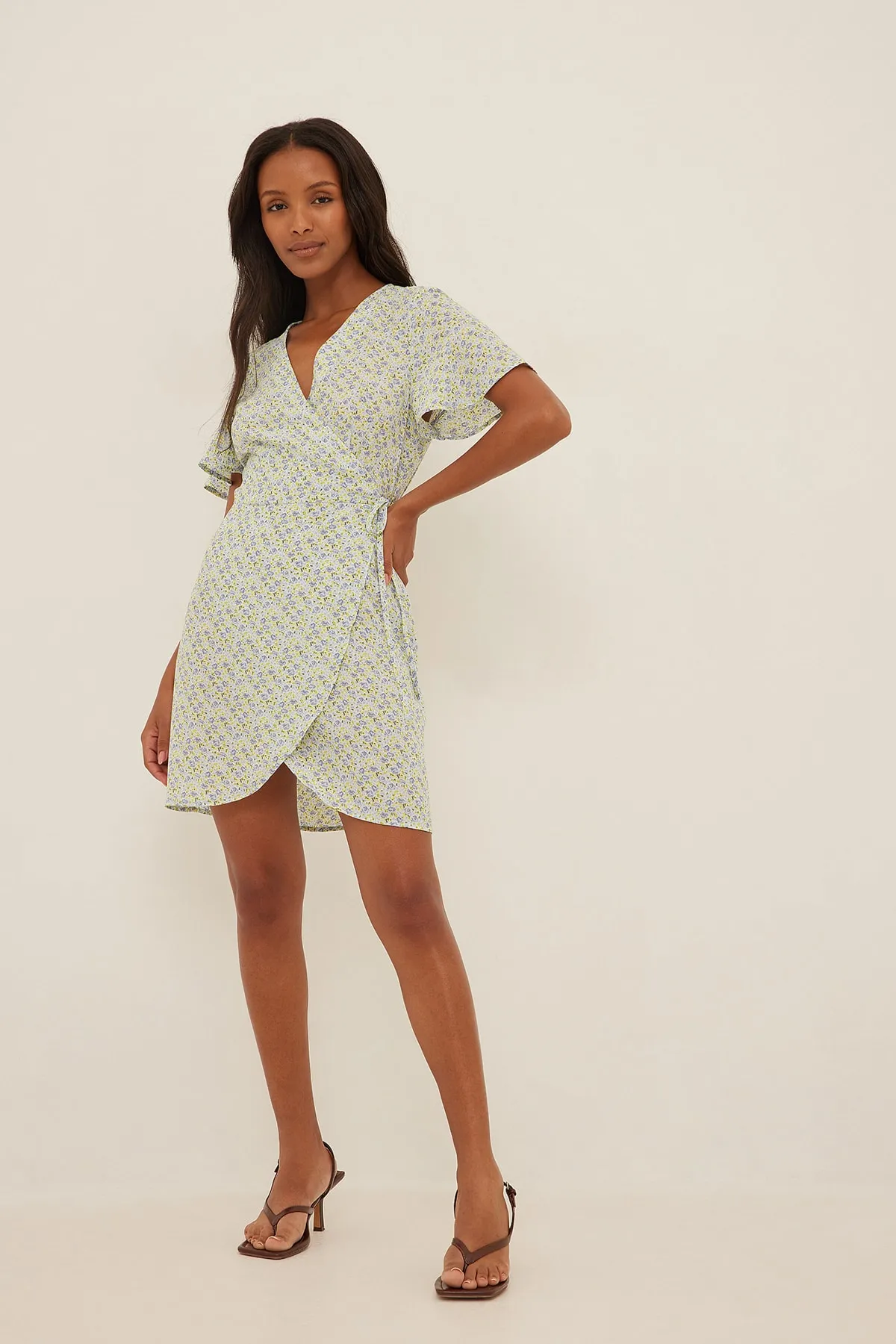 NA-KD  Kleid Damen/Mädchen
