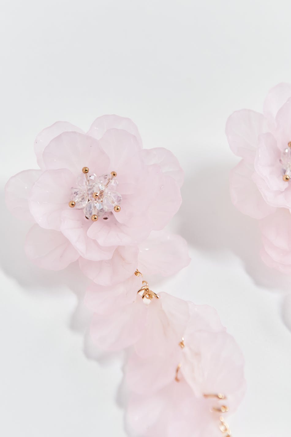 Hanging flower earrings