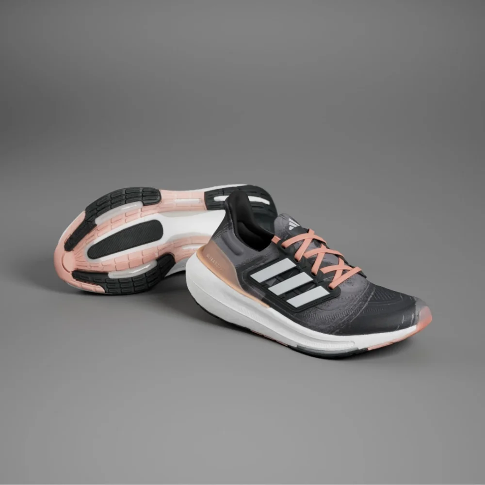 adidas Ultraboost Light IE1745 / grau