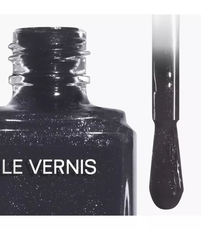 LE VERNIS Couleur Et Brillance Longue Tenue