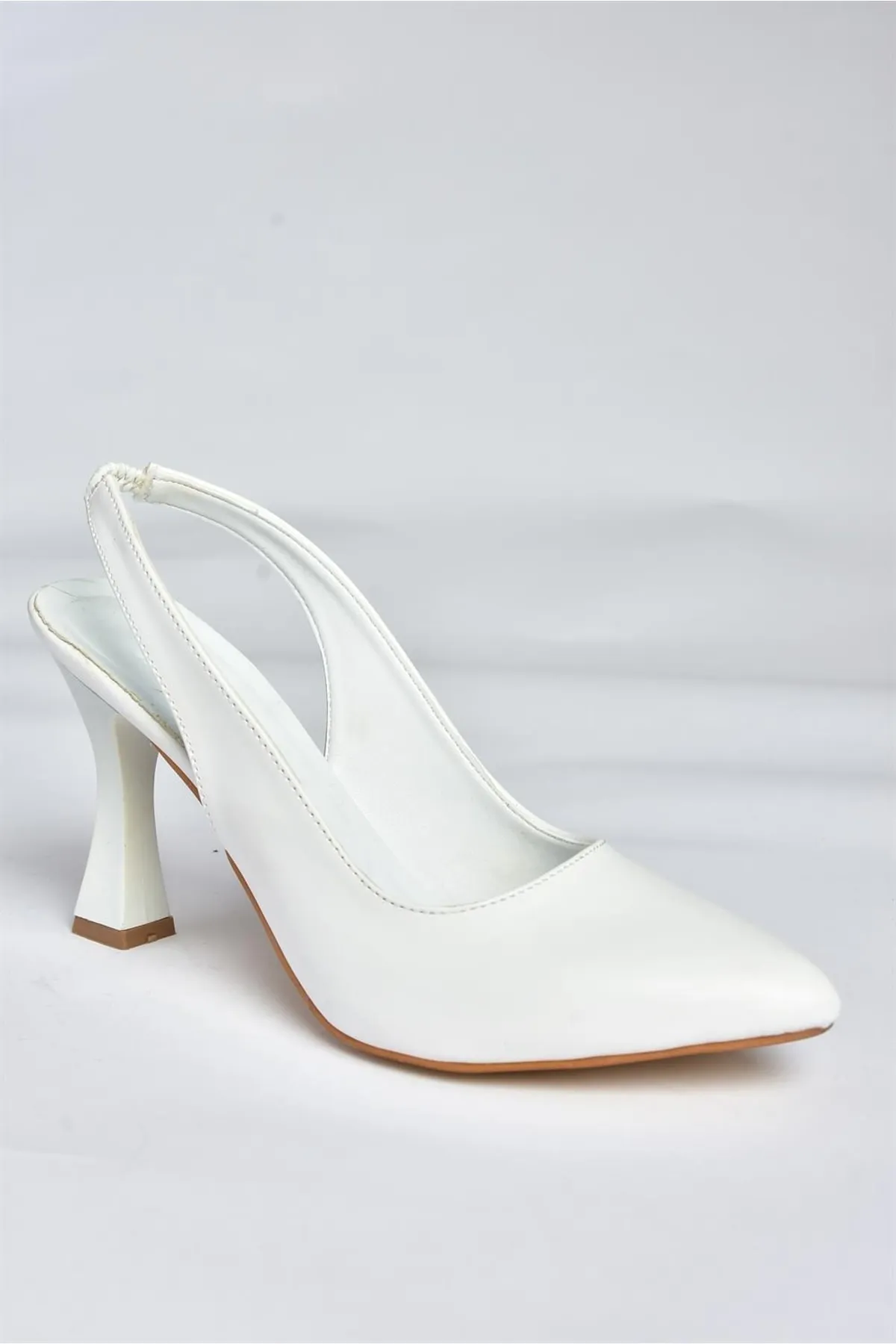 Fox Shoes  P250149009 Weiße Damenschuhe mit dicken Absätzen