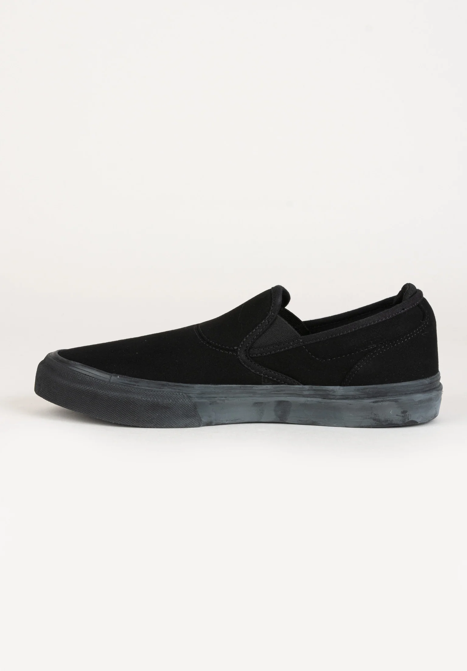 Wino G6 Slip-On