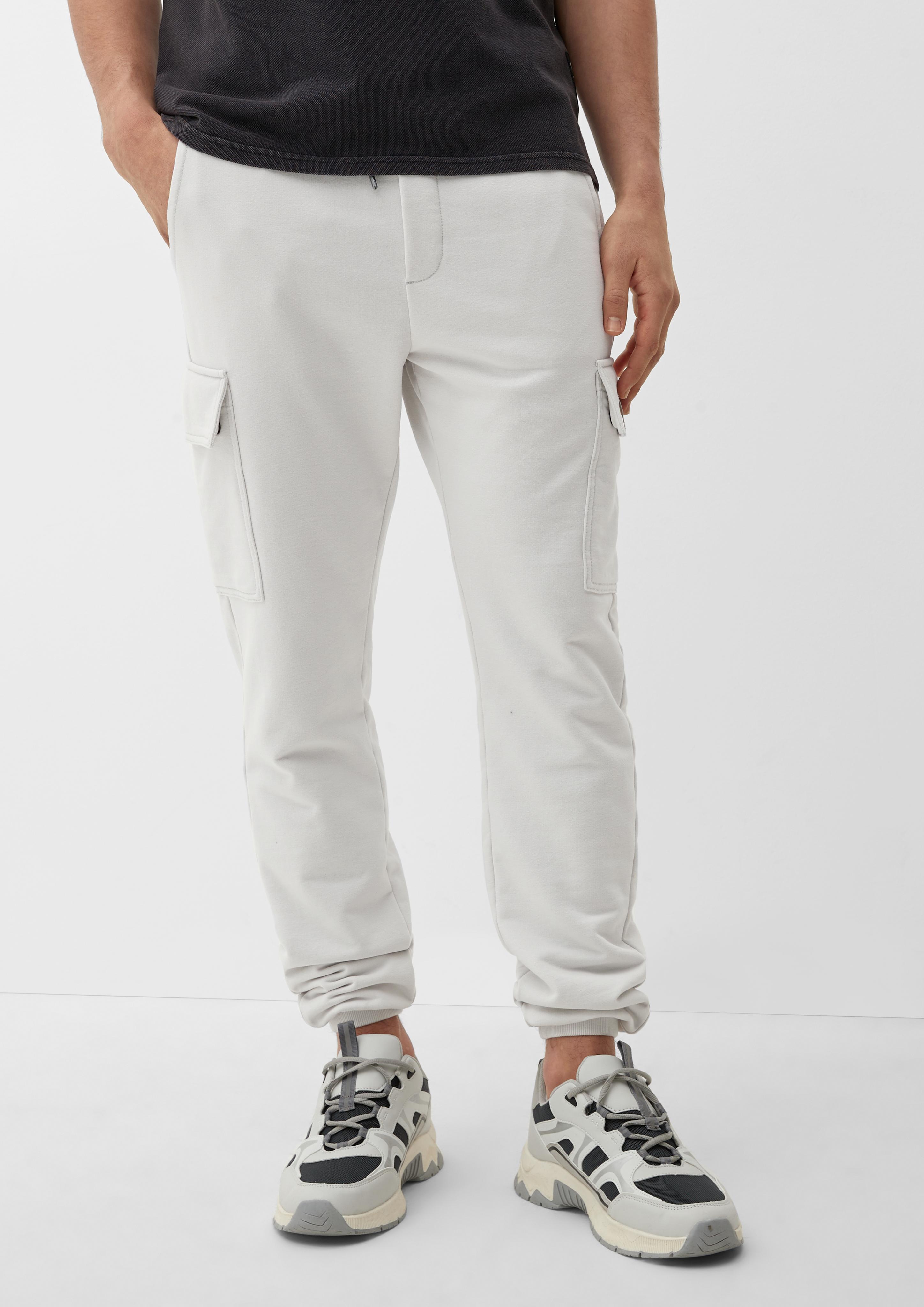 Slim: Sweatpants mit Cargotasche  2127961-9057