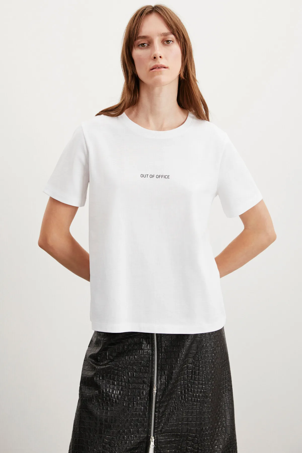 GRIMELANGE  Glenda Damen-T-Shirt mit Rundhalsausschnitt, 100 % Baumwolle, bestickt, weiß