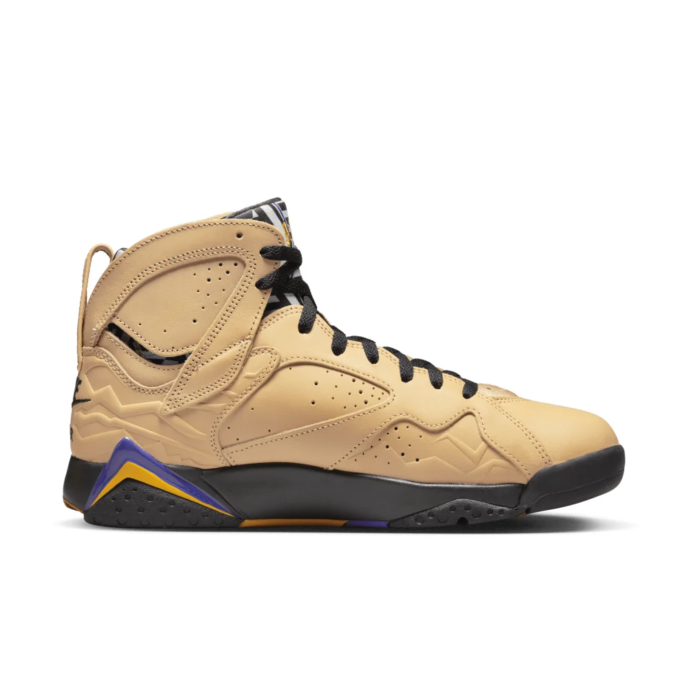 NIKE JORDAN 7 Retro SE Afrobeats Air DZ4729-200 / braun
