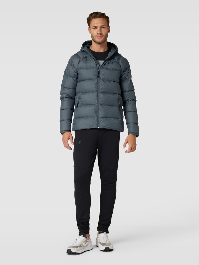 Daunenjacke mit Kapuze in anthrazit