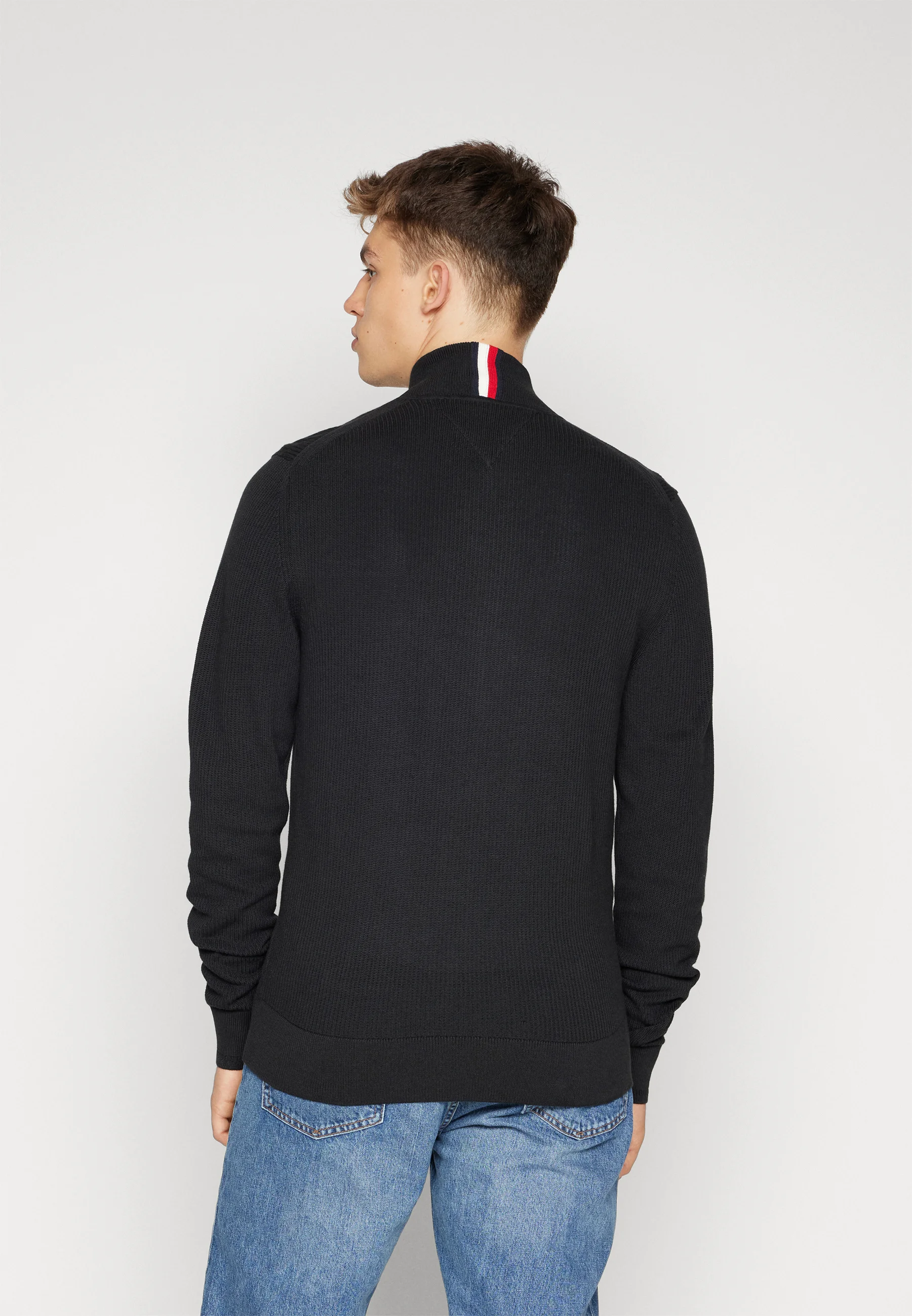 Tommy Hilfiger Cárdigan con cremallera y estructura de cadena