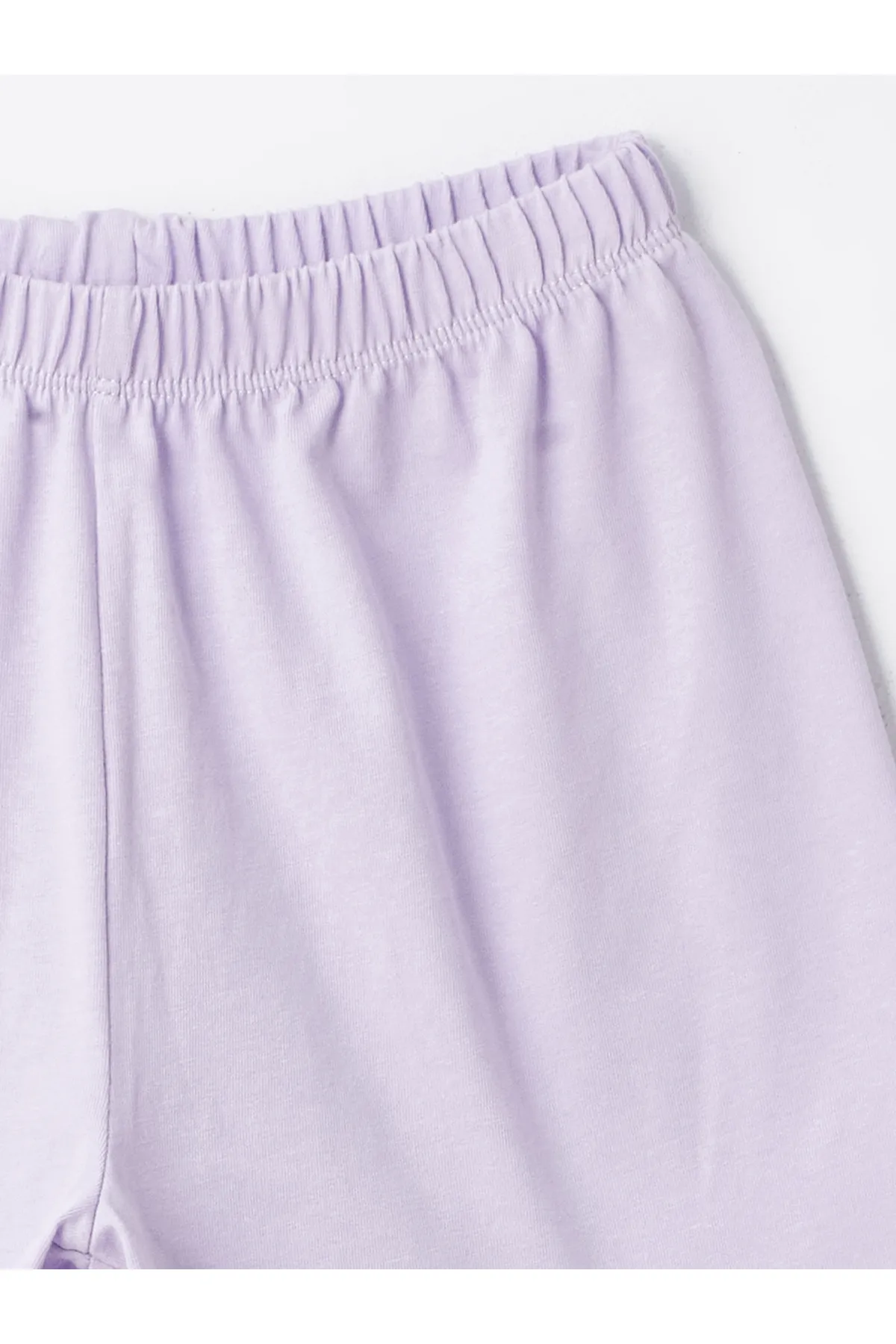 LC Waikiki  Bedrucktes kurzärmliges Mädchen-Pyjama-Set mit Rundhalsausschnitt und Shorts