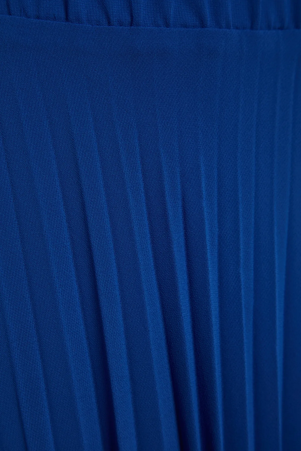 Trendyol Modest  Marineblauer plissierter Chiffonrock mit elastischer Taille und Futter TCTSS23EE00019