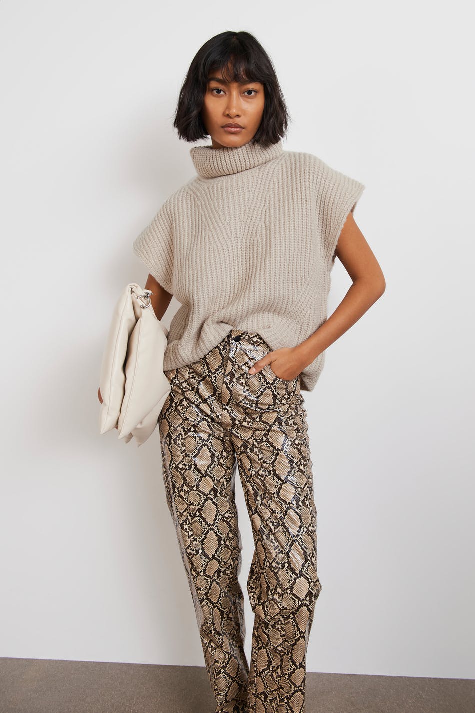 Mari knitted vest