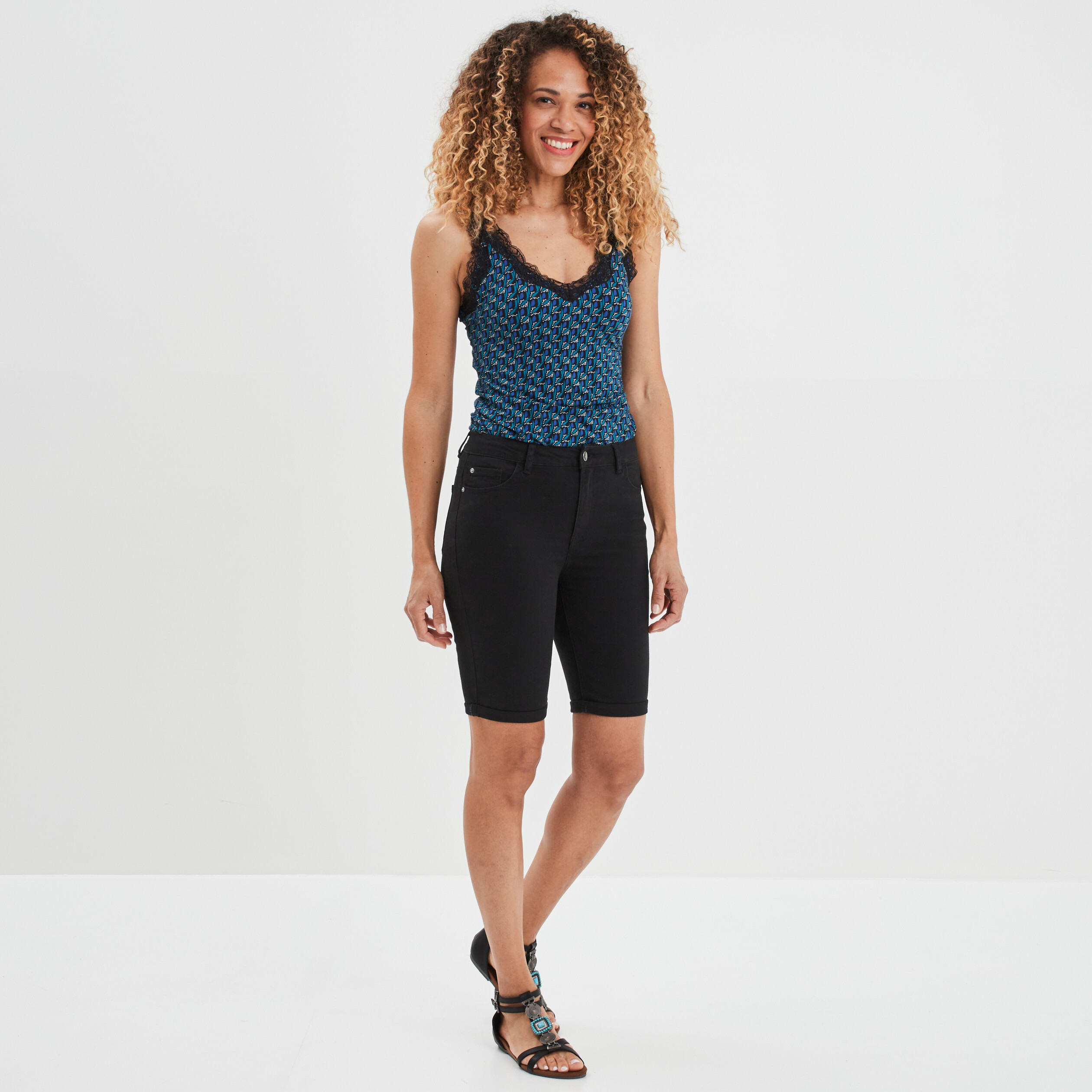 Bermuda slim 5 poches noir femme | La Halle
