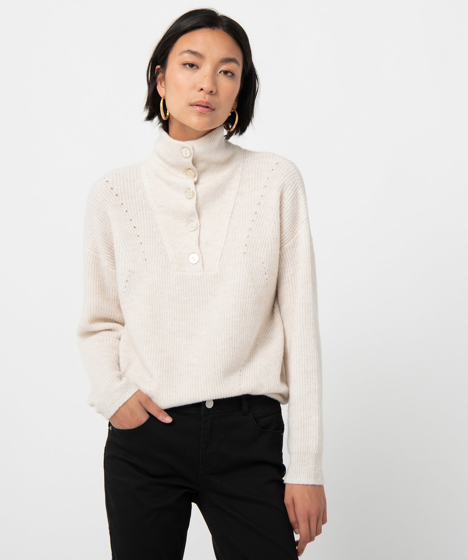 Pull femme avec col montant boutonné ecru | GEMO