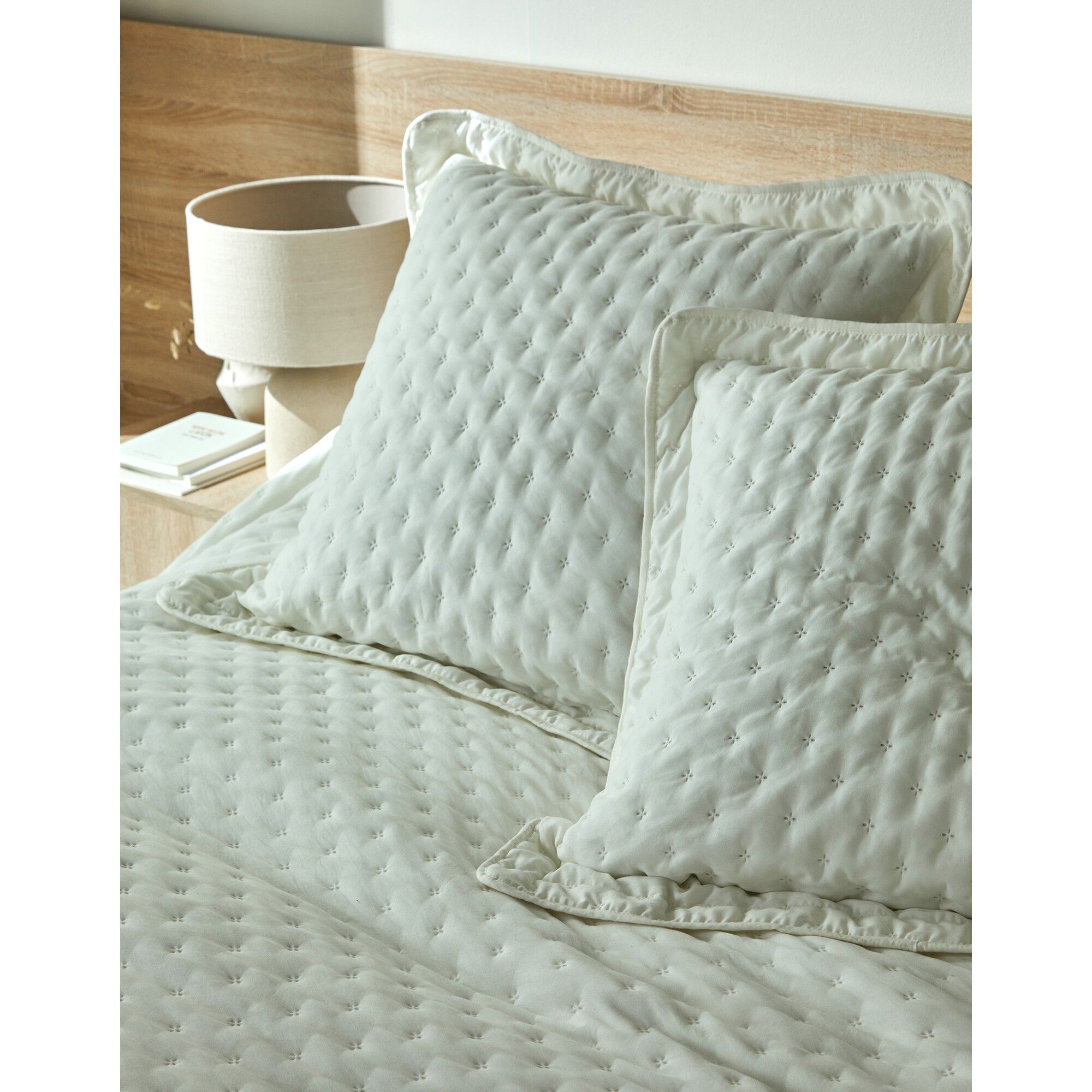 Couvre-lit matelassé