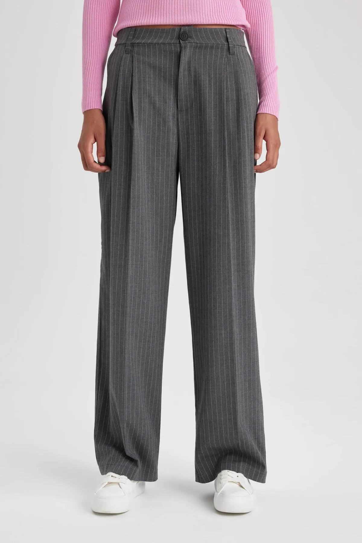 DeFacto  Hose mit weitem Bein, zwei Taschen, hoher Taille und Kragen in Standardlänge B0893ax23au