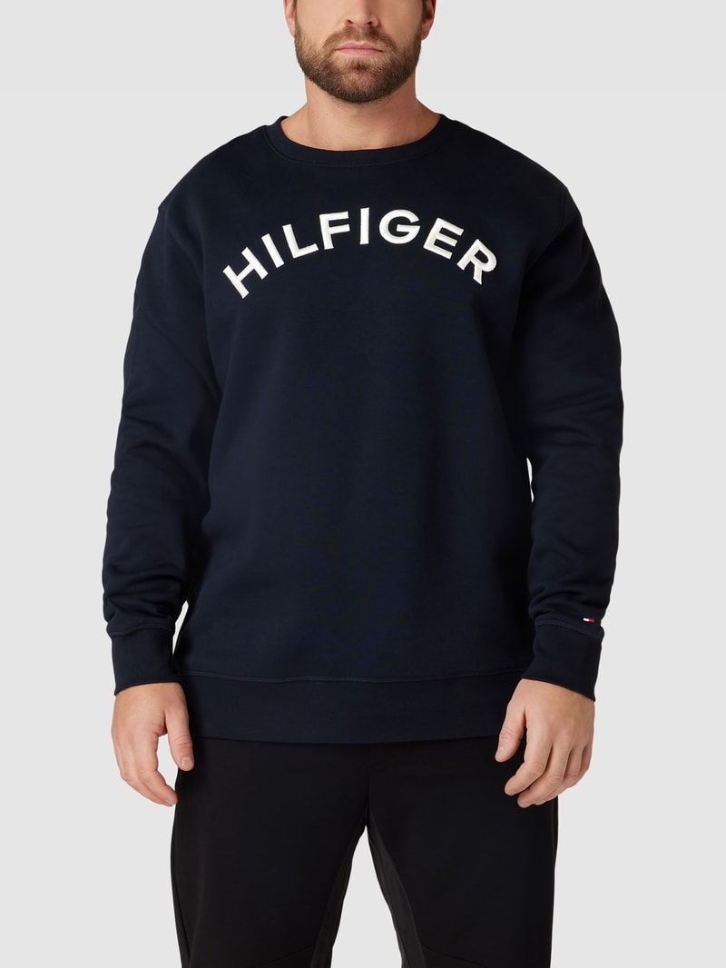 PLUS SIZE Sweatshirt mit Label-Stitching in marineblau