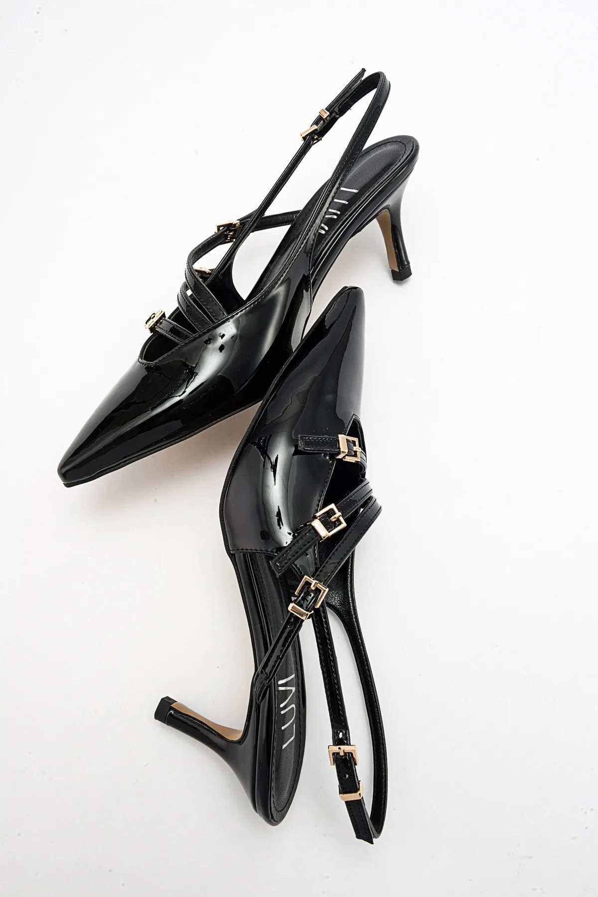LuviShoes  MAGRA Damen-Schuhe mit Absatz aus schwarzem Lackleder