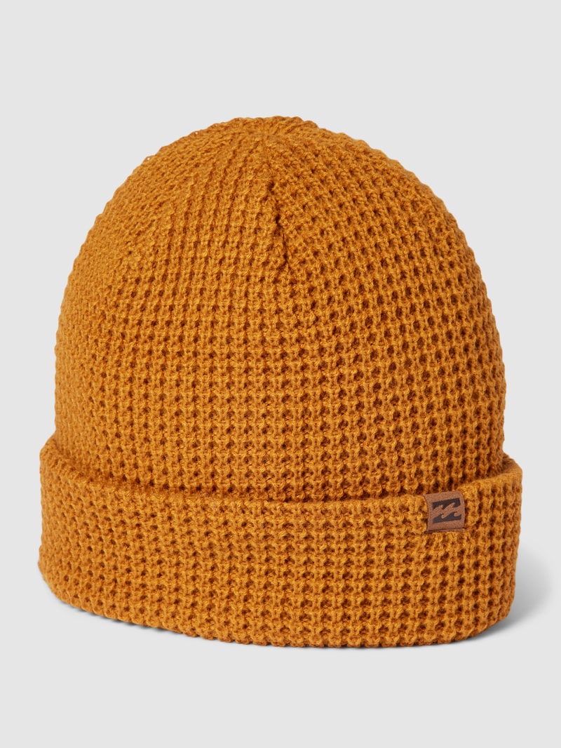 Beanie mit Label-Patch Modell 'Ala' in cognac