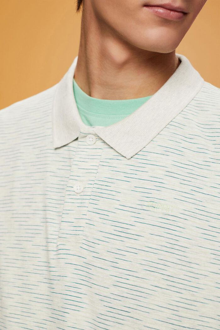 Meliertes Poloshirt mit feinen Streifen