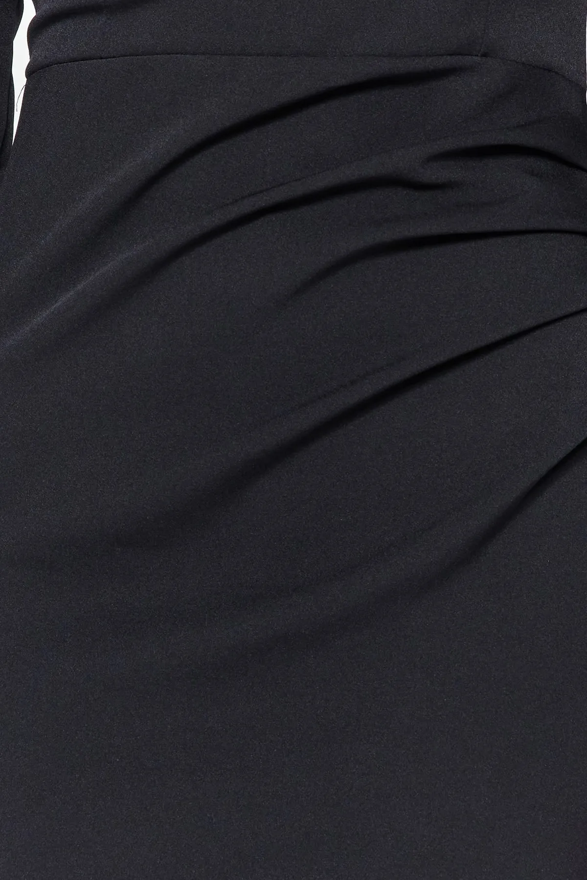 Trendyol Collection  Schwarzes, tailliertes, drapiertes, elegantes Abendkleid TPRAW24EL00083