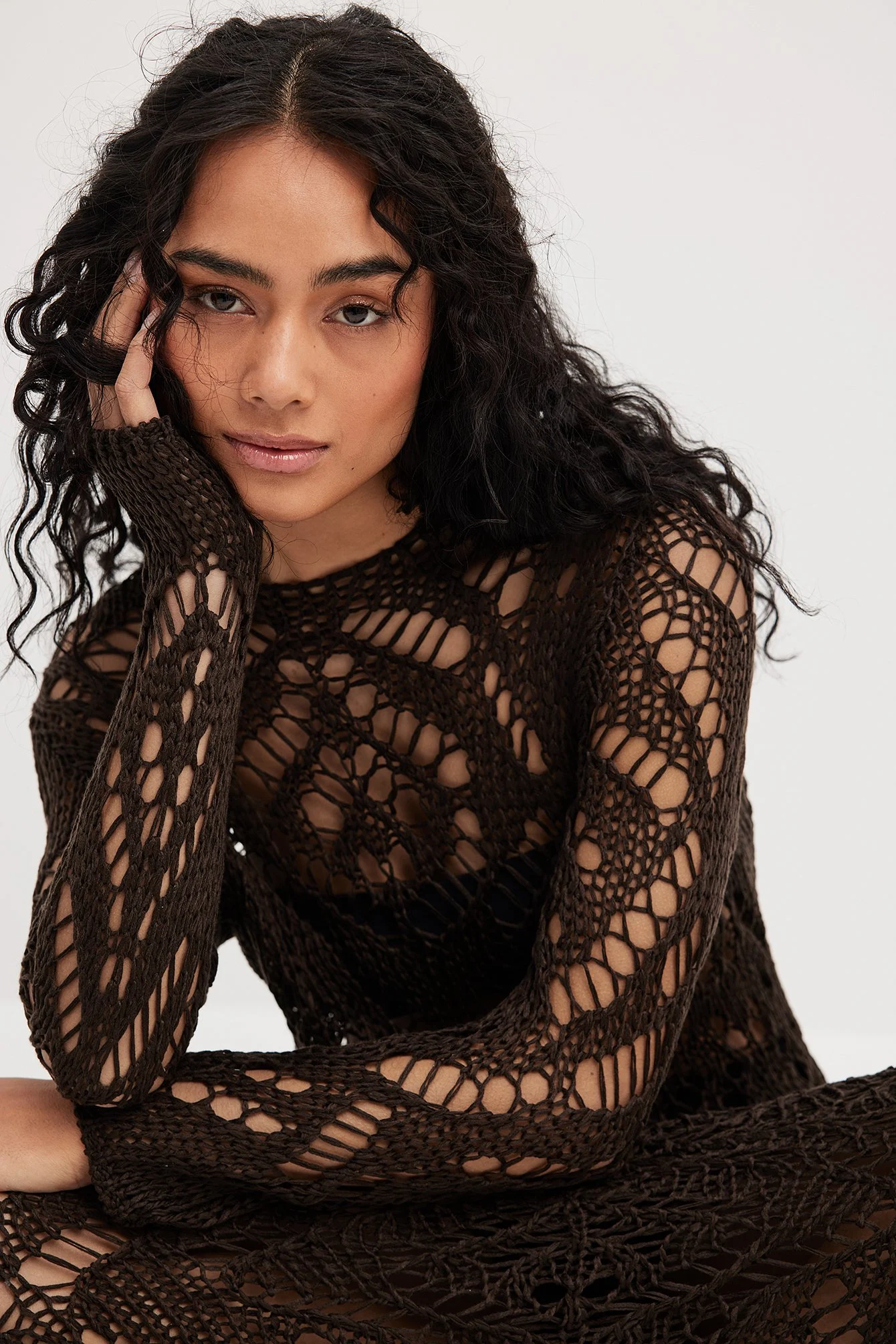 Gehäkeltes Maxi-Strickkleid