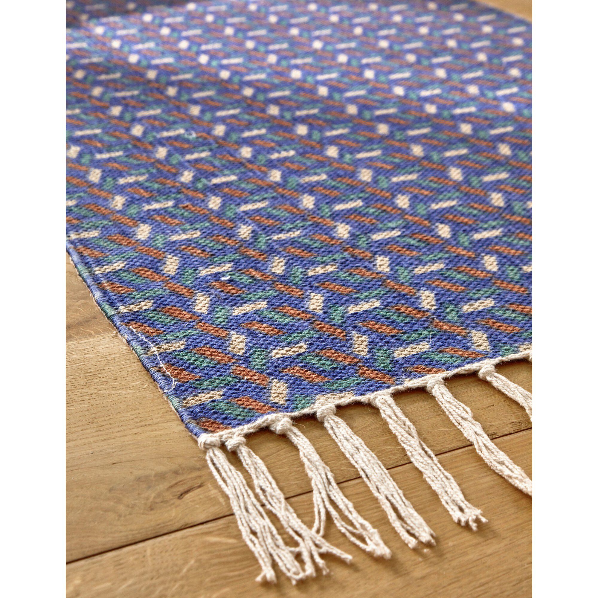 Tapis tissé petit format imprimé géométrique
