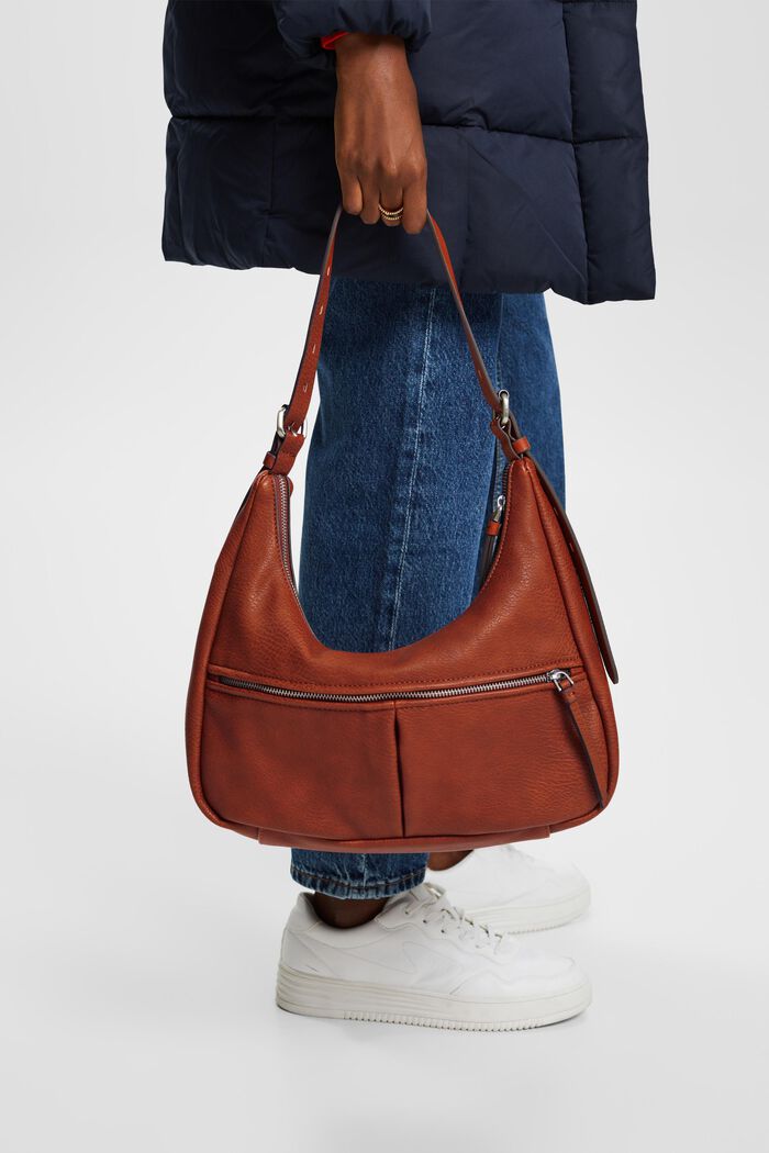 Schultertasche in Lederoptik