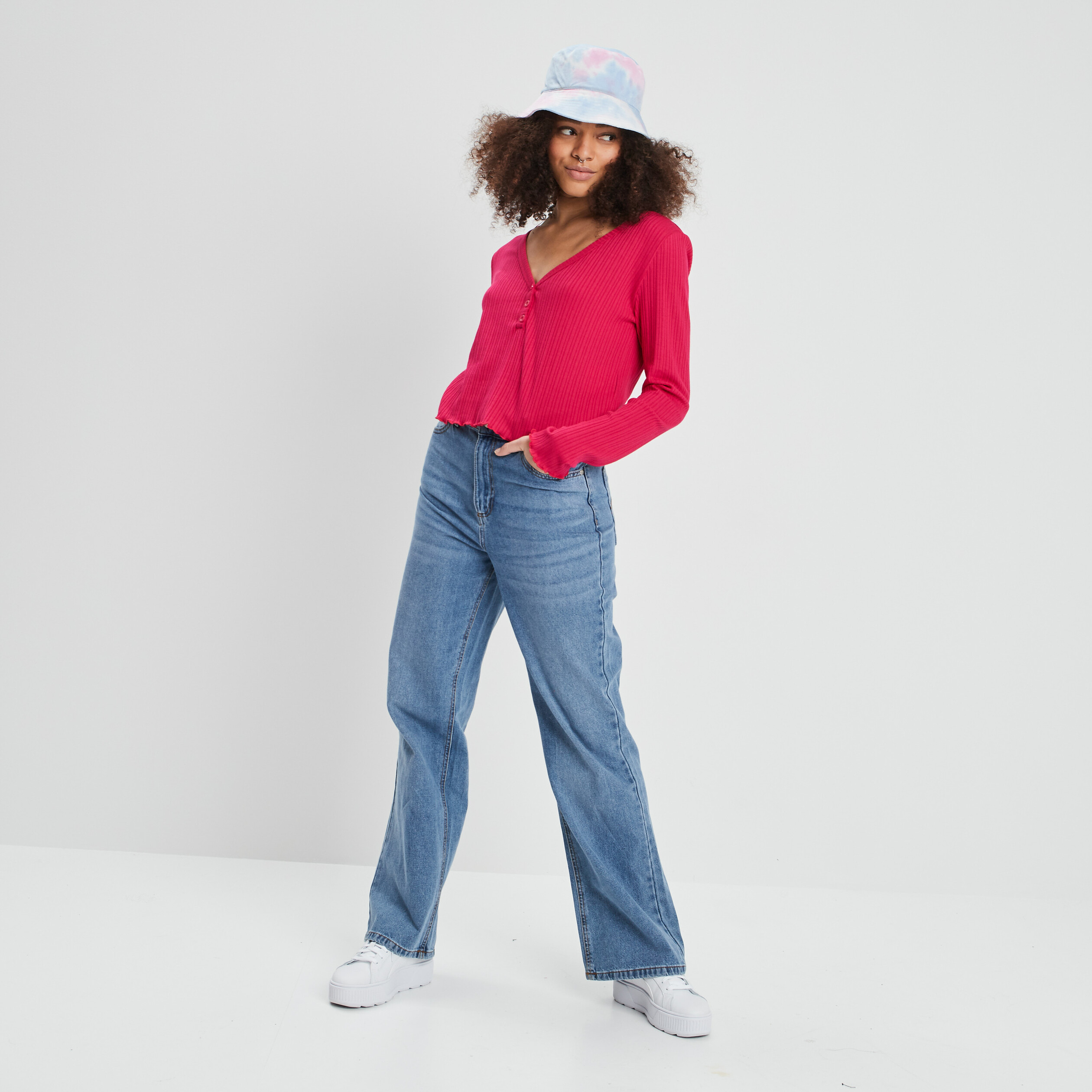 T-shirt côtelé avec col en V rose vif femme | La Halle