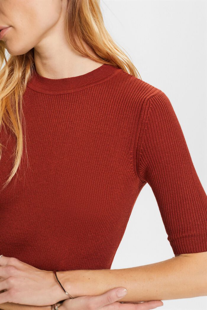 Recycelt: Rippstrickkleid